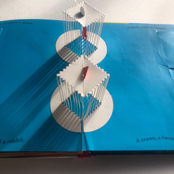 Hide and Seek Pop-Up Book David A. Carter - Picture 9 of 16